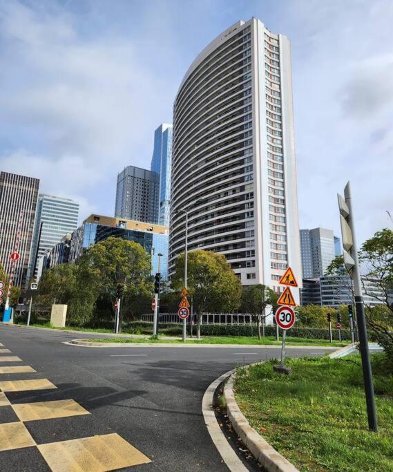Appartement La Defense Пюто Экстерьер фото